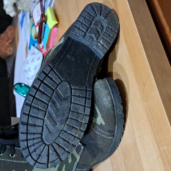 Carbon Elements Canvas Boots - Picture 6 of 6